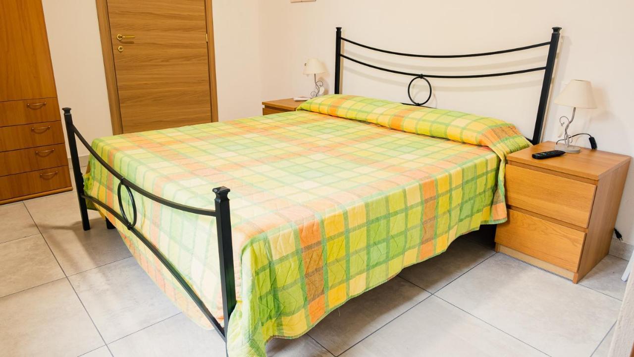 Apartamento La Casa Di Nonna Agnese - Italian Homing Padenghe sul Garda Exterior foto